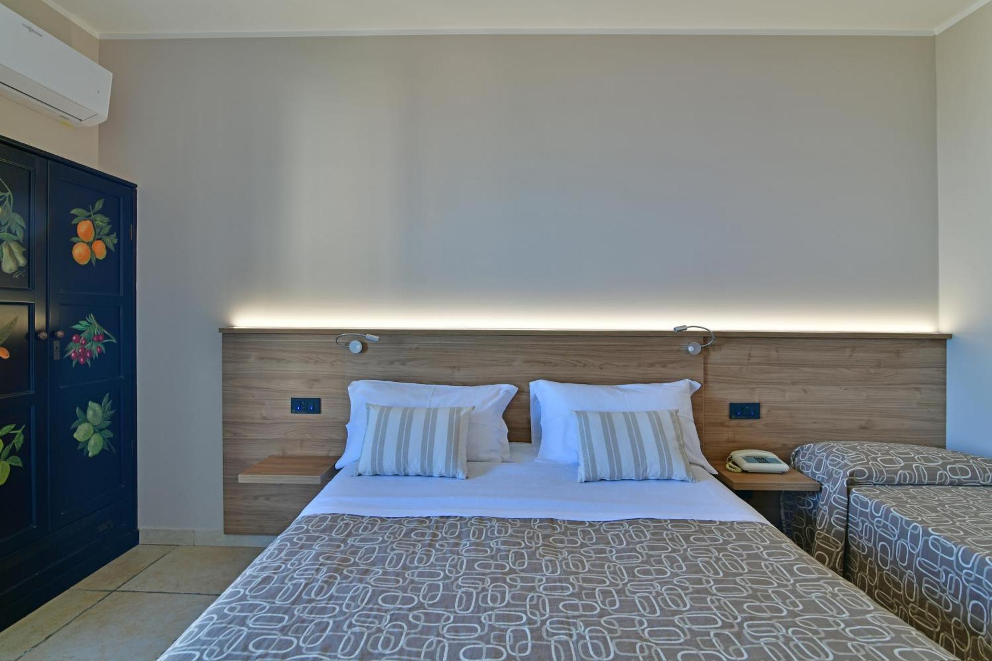 Double or Twin Room Balcony