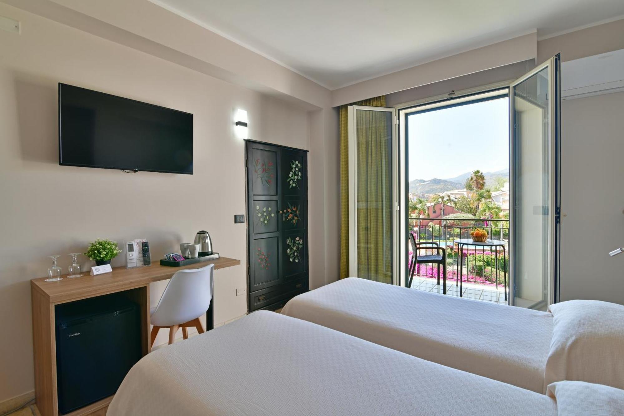 Double or Twin Room Balcony